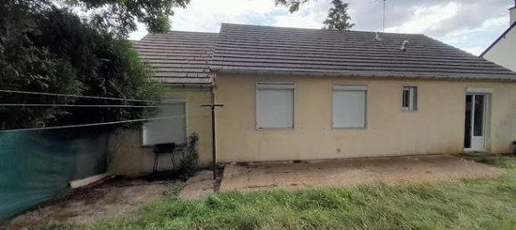 Casa de 4 dormitorios en La Milesse, France No. 313121 2