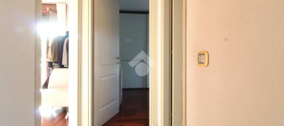 2 bedrooms Apartment in Reggio Emilia, Italy No. 257861 4
