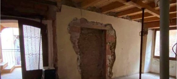 1 bedroom Apartment in Besano, Italy No. 266589 6