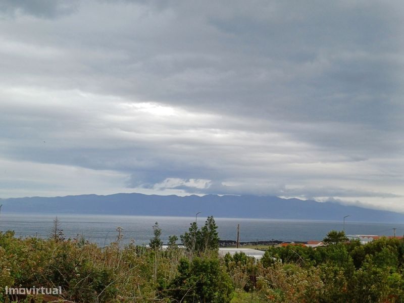 Земельный участок 450м² в Сан Роки ду Пику, Португалия № 307888