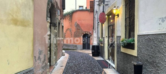 1 Schlafzimmer Wohnung in Verona, Italy, Nr. 221900 2