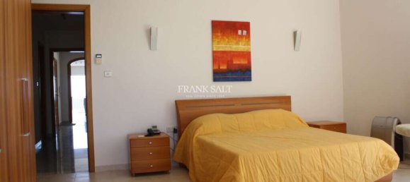 2 chambres Appartement à Sliema, Malta No. 9153 2