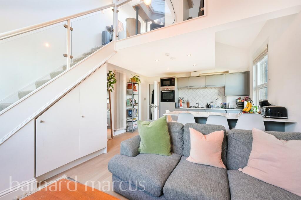 1 bedroom Apartment in London, United Kingdom No. 9885