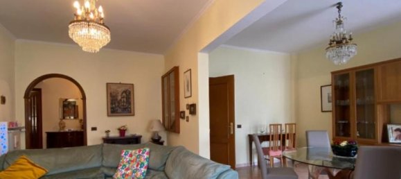3 bedrooms Apartment in Rome, Italy No. 163187 5