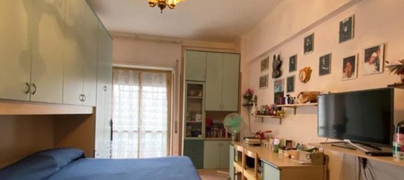 3 bedrooms Apartment in Rome, Italy No. 163187 11