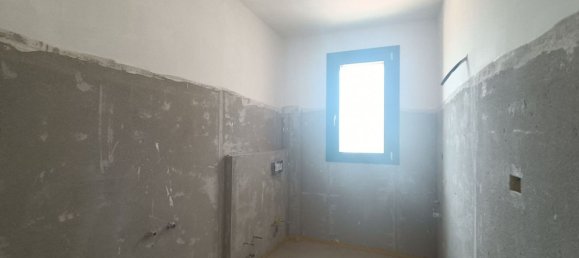 3 bedrooms Apartment in Colonnella, Italy No. 328082 4