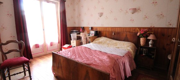 4 bedrooms House in Saint-Claude-de-Diray, France No. 65591 6