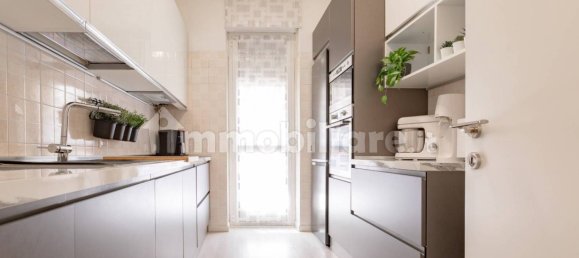 Квартира с 2 спальнями в Милан, Италия № 319883 12