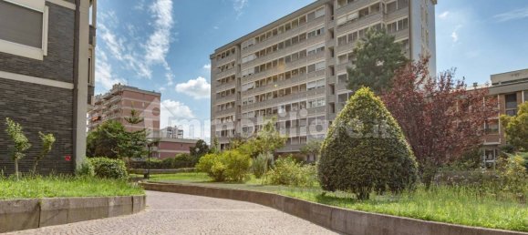 Квартира с 2 спальнями в Милан, Италия № 319883 30