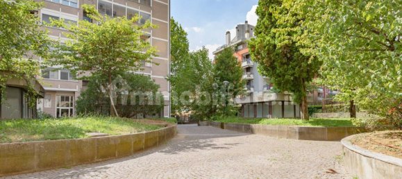 Квартира с 2 спальнями в Милан, Италия № 319883 31