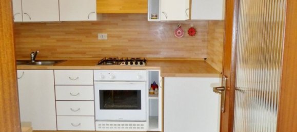 5 Schlafzimmer Haus in Vicenza, Italy, Nr. 338505 4