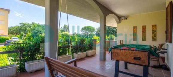 Вилла с 8 комнатами в Масса Мариттима, Италия № 215509 7