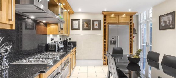 2 bedrooms Apartment in Essendon, United Kingdom No. 6543 6