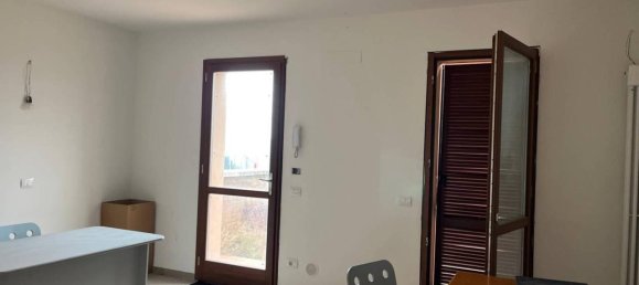 4-salle Maison à Pelago, Italy No. 170930 2