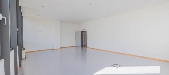  مكتب في Trentino-Alto Adige, Italy 637متر مربع رقم 91053 5