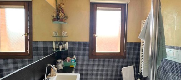 4 bedrooms Apartment in San Lazzaro di Savena, Italy No. 345820 10