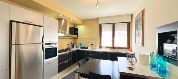 4 bedrooms Apartment in San Lazzaro di Savena, Italy No. 345820 8