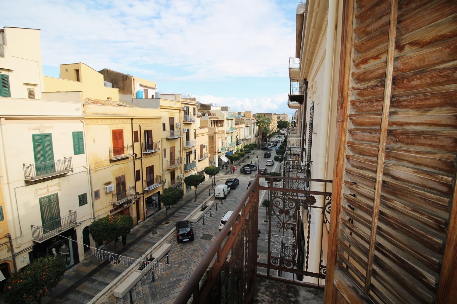 6 rooms Apartment in Bagheria, Italy No. 71041
