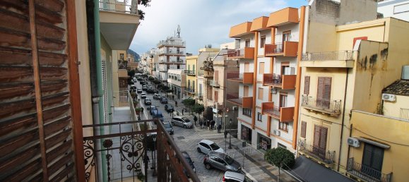 6 rooms Apartment in Bagheria, Italy No. 71041 19