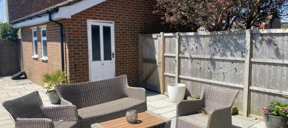 5 bedrooms House in Littlehampton, United Kingdom No. 10495 21