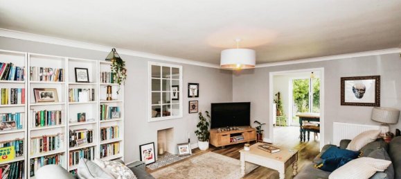 5 bedrooms House in Littlehampton, United Kingdom No. 10495 9