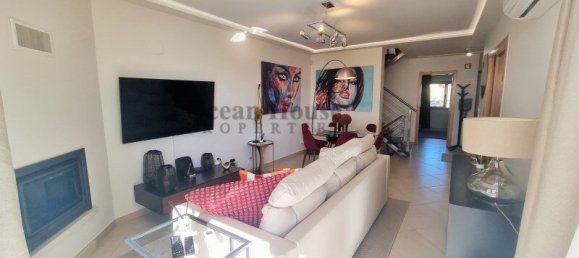 4 bedrooms Villa in Quarteira, Portugal No. 154748 3