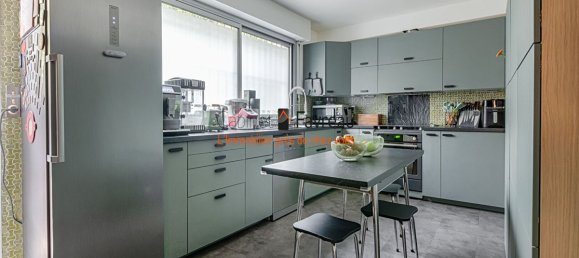 5 bedrooms House in Choisy-le-Roi, France No. 182558 22