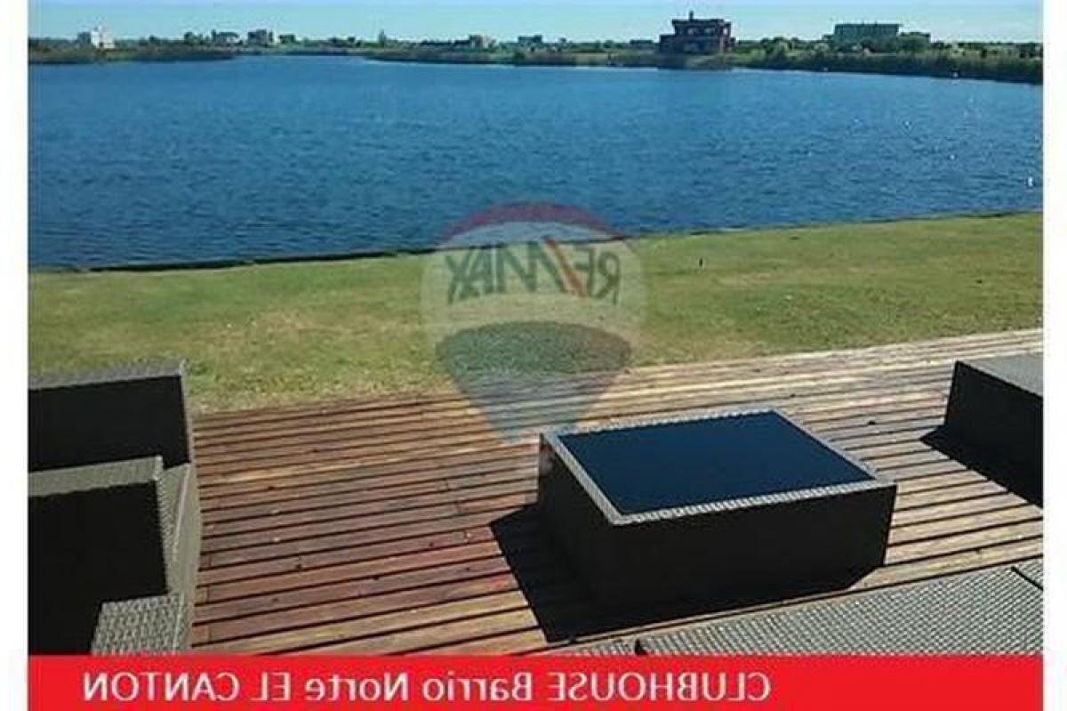  Land in Escobar, Argentina No. 34584