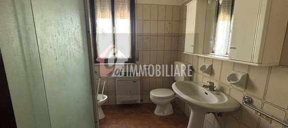 Дом с 5 спальнями в Сан Мартино даль Арджине, Италия № 286862 28