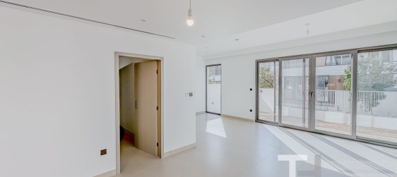 Villa de 4 dormitorios en Tilal Al Ghaf, UAE No. 94482 9