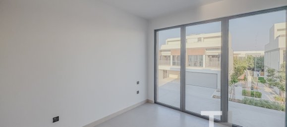 Villa de 4 dormitorios en Tilal Al Ghaf, UAE No. 94482 26