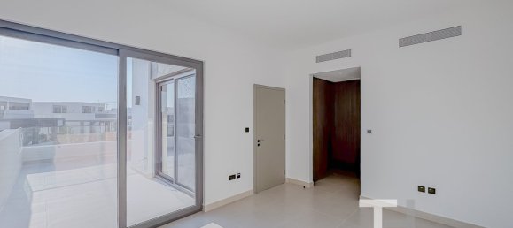 Villa de 4 dormitorios en Tilal Al Ghaf, UAE No. 94482 17