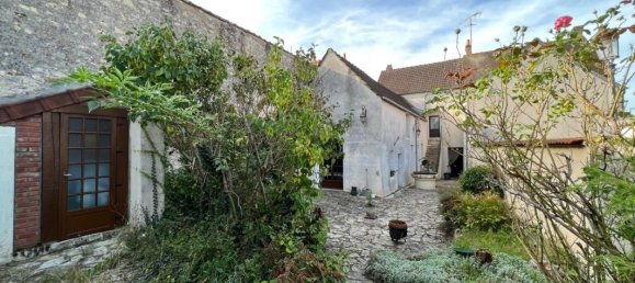 Moradia em banda T3 em Briare, France N.º 77667 3