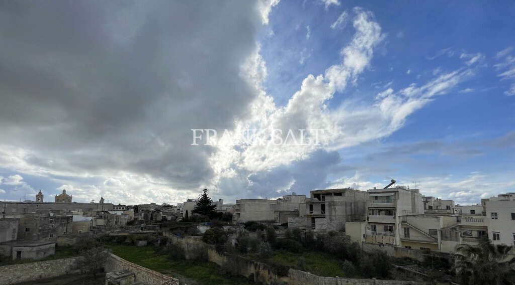 2 bedrooms Penthouse in Rabat, Malta No. 7252