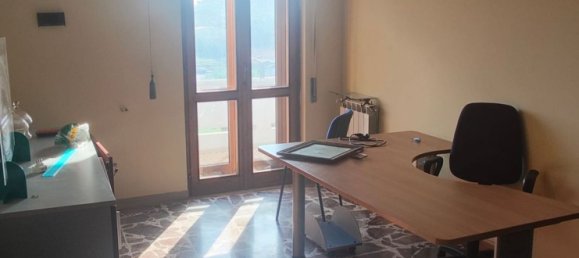 4 bedrooms Apartment in Benevento, Italy No. 371898 13