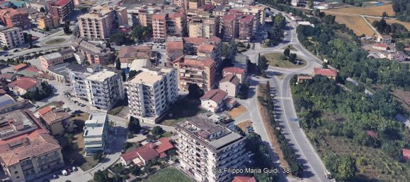4 bedrooms Apartment in Benevento, Italy No. 371898 2