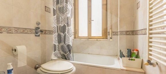 2 bedrooms Apartment in Milan, Italy No. 241660 25