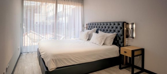 Studio in the Condo in Vila Nova de Gaia, Portugal No. 7023 5