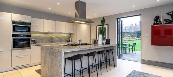 Дом с 5 спальнями в Илинг, Великобритания № 14098 7