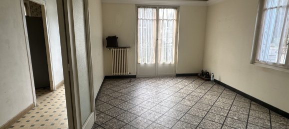 3 bedrooms House in Montbazon, France No. 159874 6