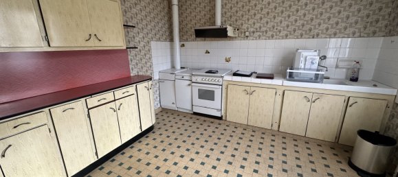 3 bedrooms House in Montbazon, France No. 159874 3