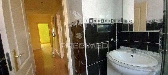 2 bedrooms Apartment in Amadora, Portugal No. 83796 19