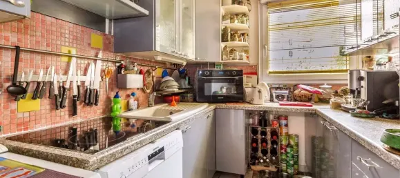 2 bedrooms Apartment in Paris, France No. 172077 7