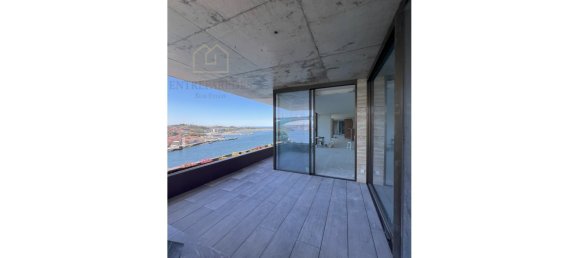 3 bedrooms Apartment in Porto, Portugal No. 107965 26