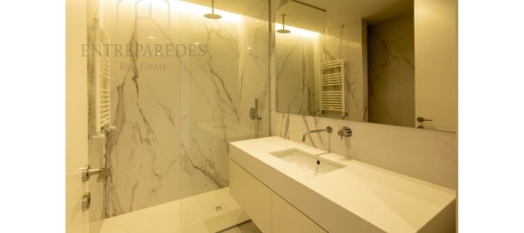 3 bedrooms Apartment in Porto, Portugal No. 107965 81