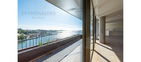 3 bedrooms Apartment in Porto, Portugal No. 107965 98