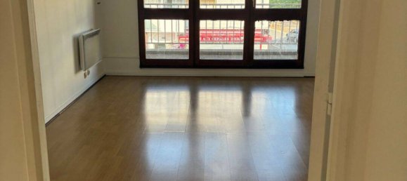 3 bedrooms Apartment in Ermont, France No. 329351 4