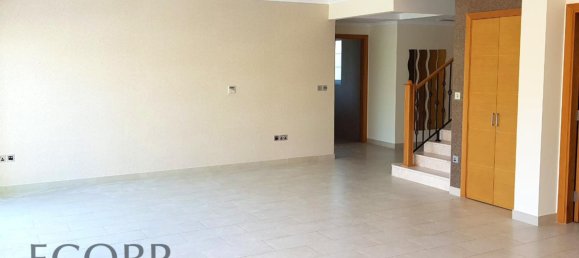 4 bedrooms Villa in Jumeirah Park, UAE No. 6567 4
