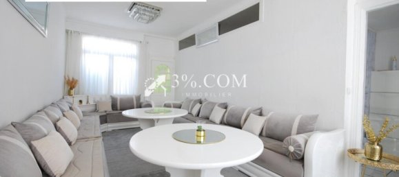 4 bedrooms House in Comines, France No. 358356 3