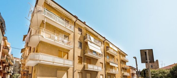 2-Zimmer Wohnung in Noli, Italy, Nr. 147544 6